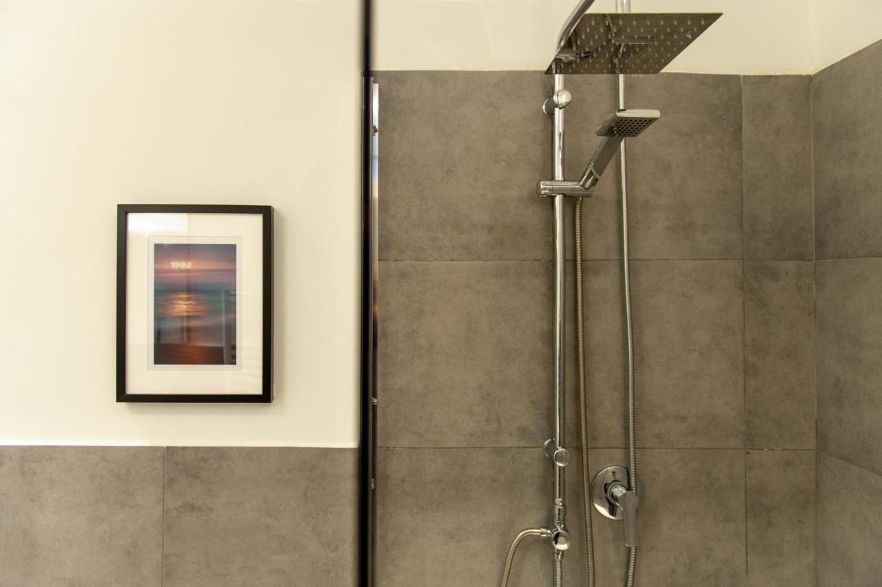 Smart & Urban Suites - Corso51 里米尼 外观 照片
