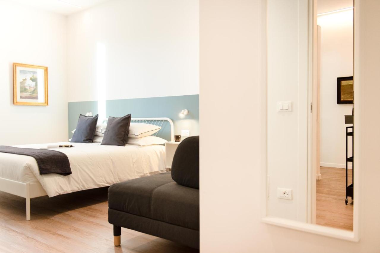 Smart & Urban Suites - Corso51 里米尼 外观 照片